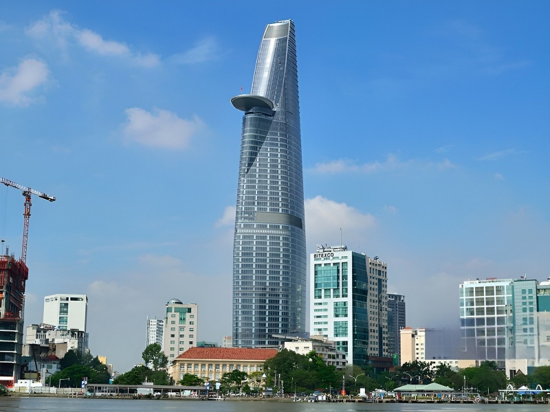 Bitexco Tower, 2 Hai Trieu – Experience Work at Saigon’s Most Iconic Symbol